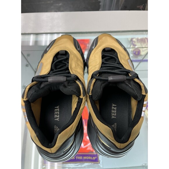 Size 6.5 - adidas Yeezy Boost 700 MNVN Resin main image 5